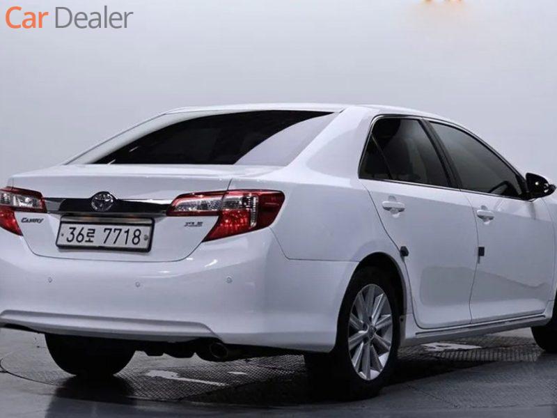 2013 Toyota Camry Hybrid