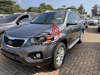 2010 KIA SORENTO GLS