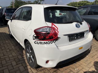 2010 TOYOTA AURIS HYBRID