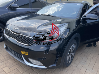 2017 KIA NIRO